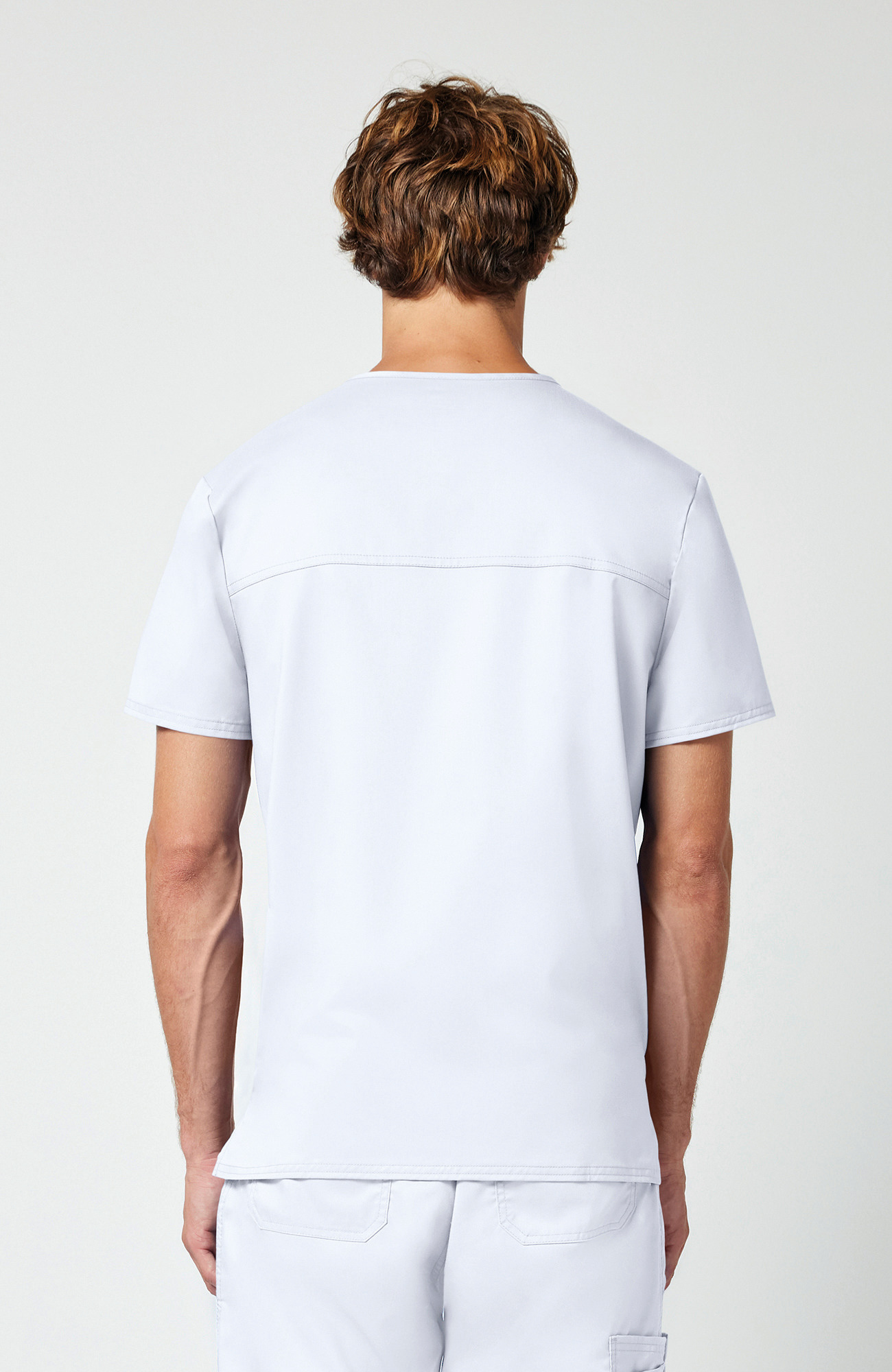 Camiseta cuello pico hombre