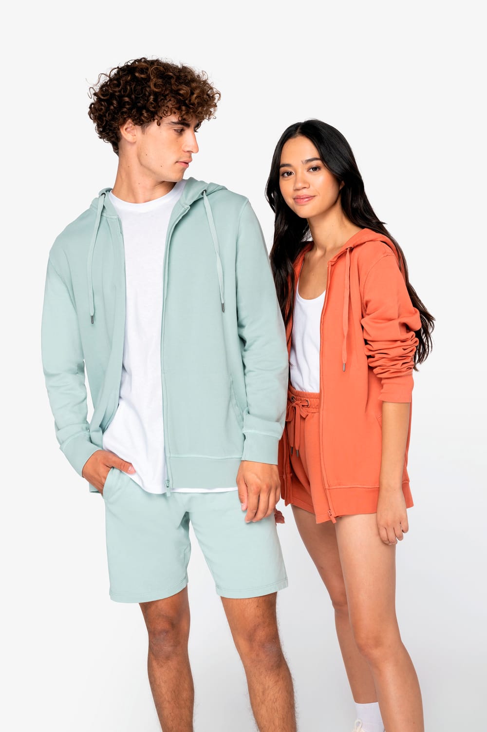 Sudadera ecorresponsable con cremallera y capucha French Terry unisex
