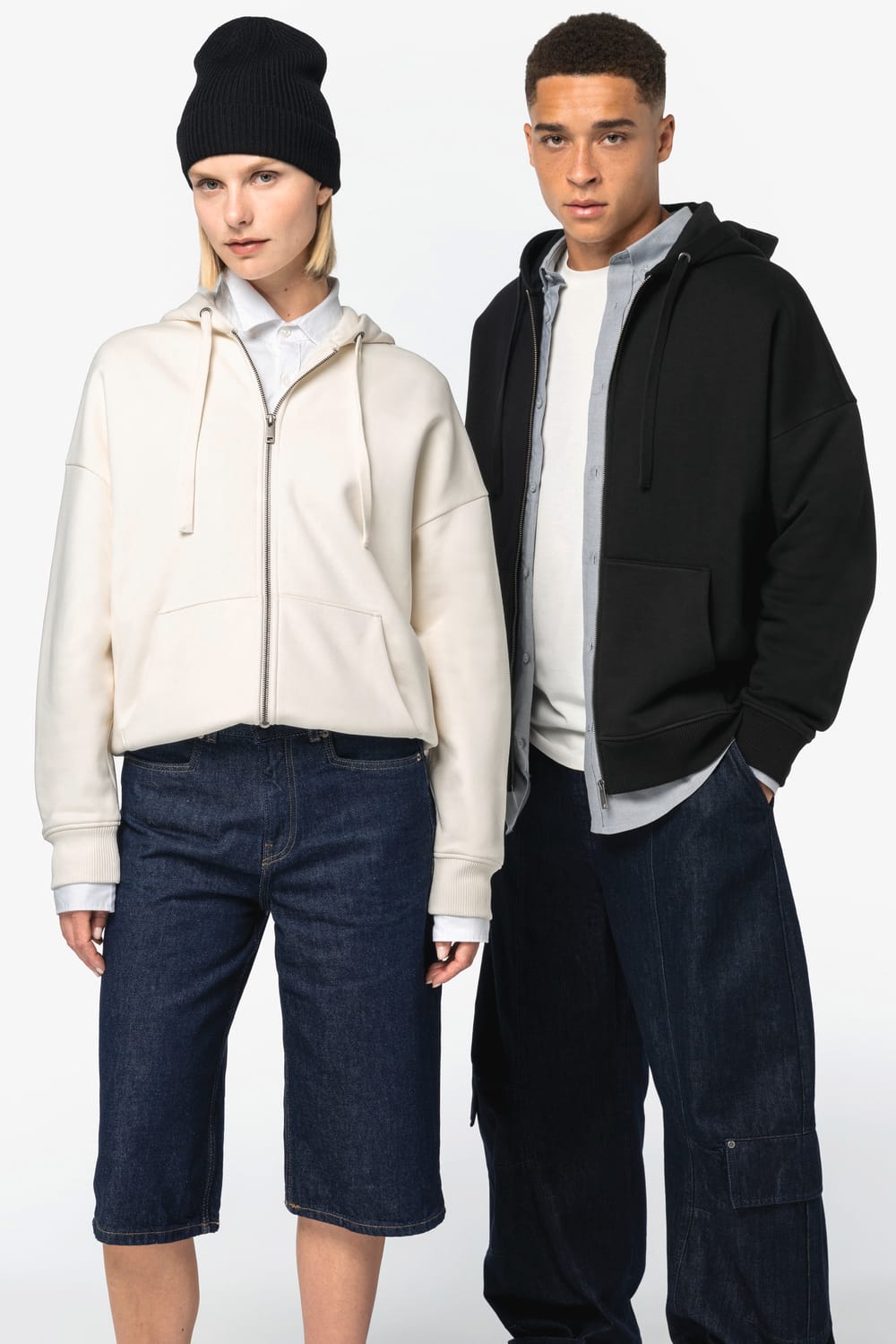 Sudadera sostenible con cremallera y capucha oversize unisex