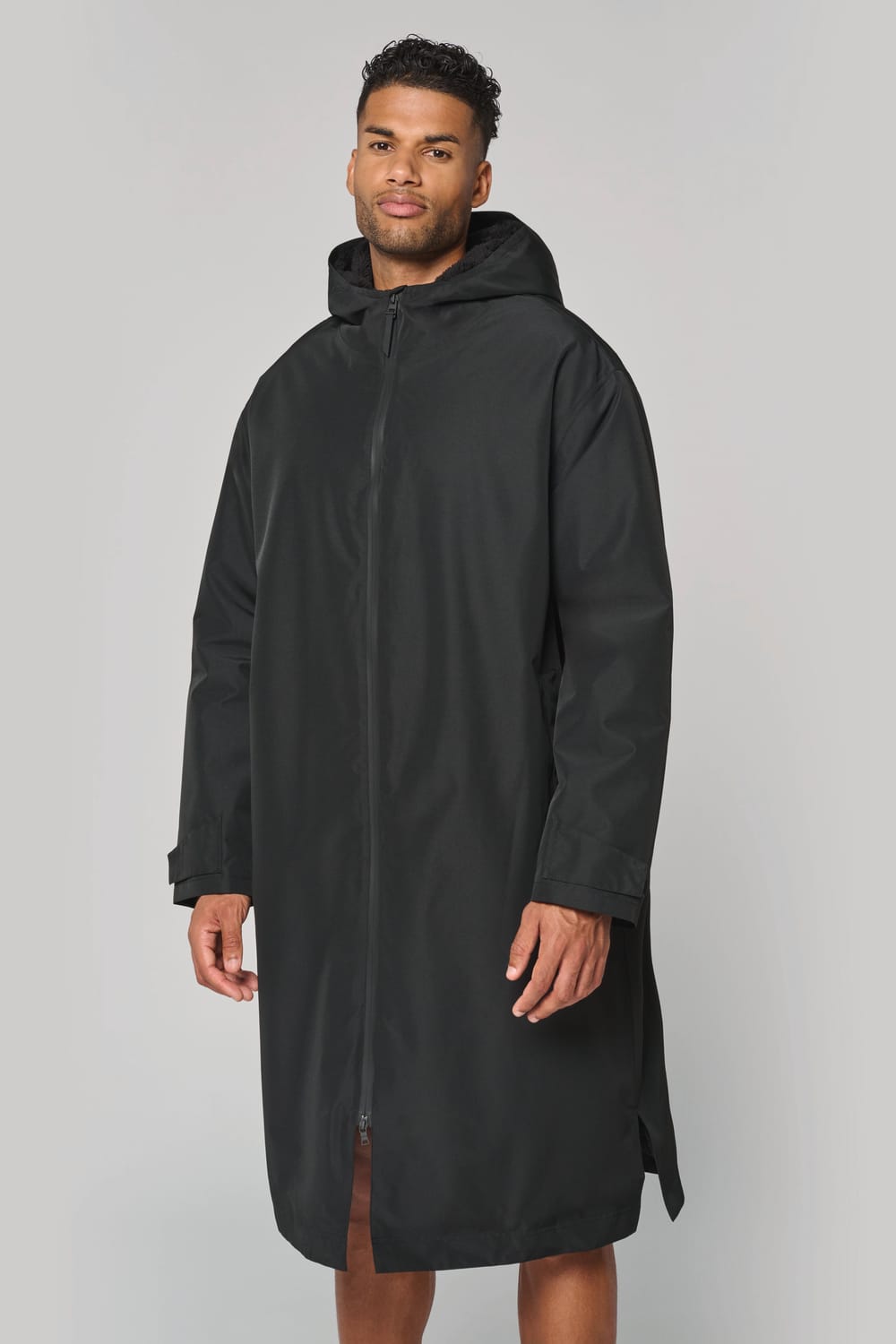 Parka larga con forro de sherpa unisex