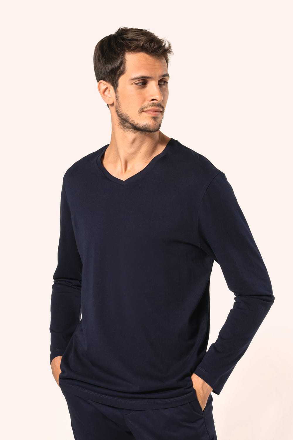 Camiseta cuello de pico manga larga hombre