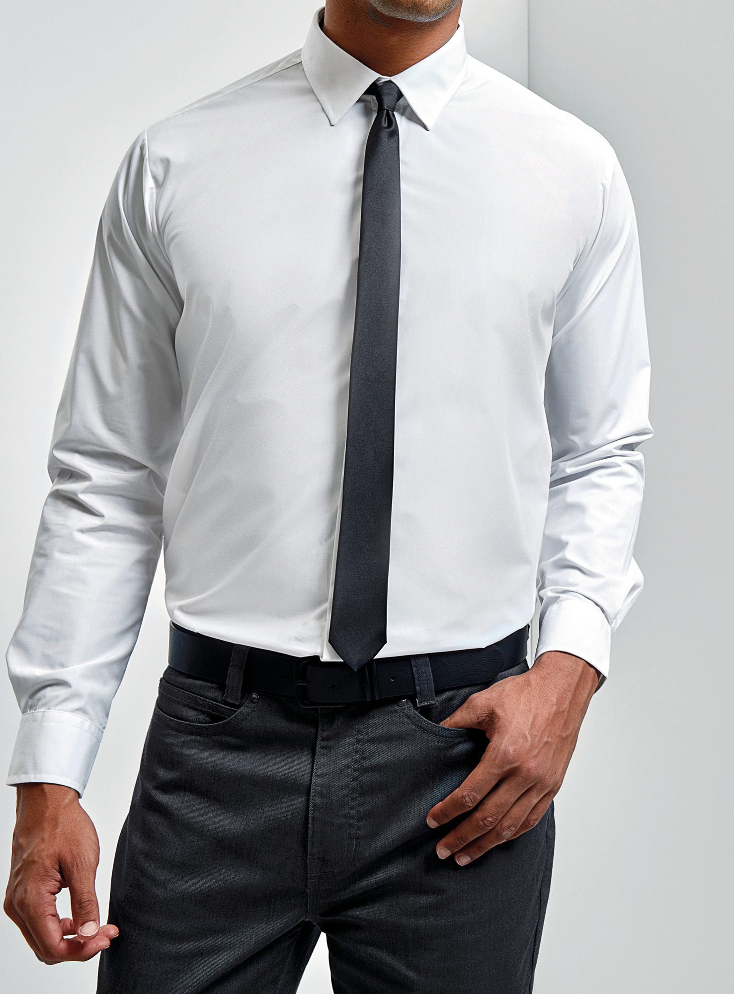 Corbata fina