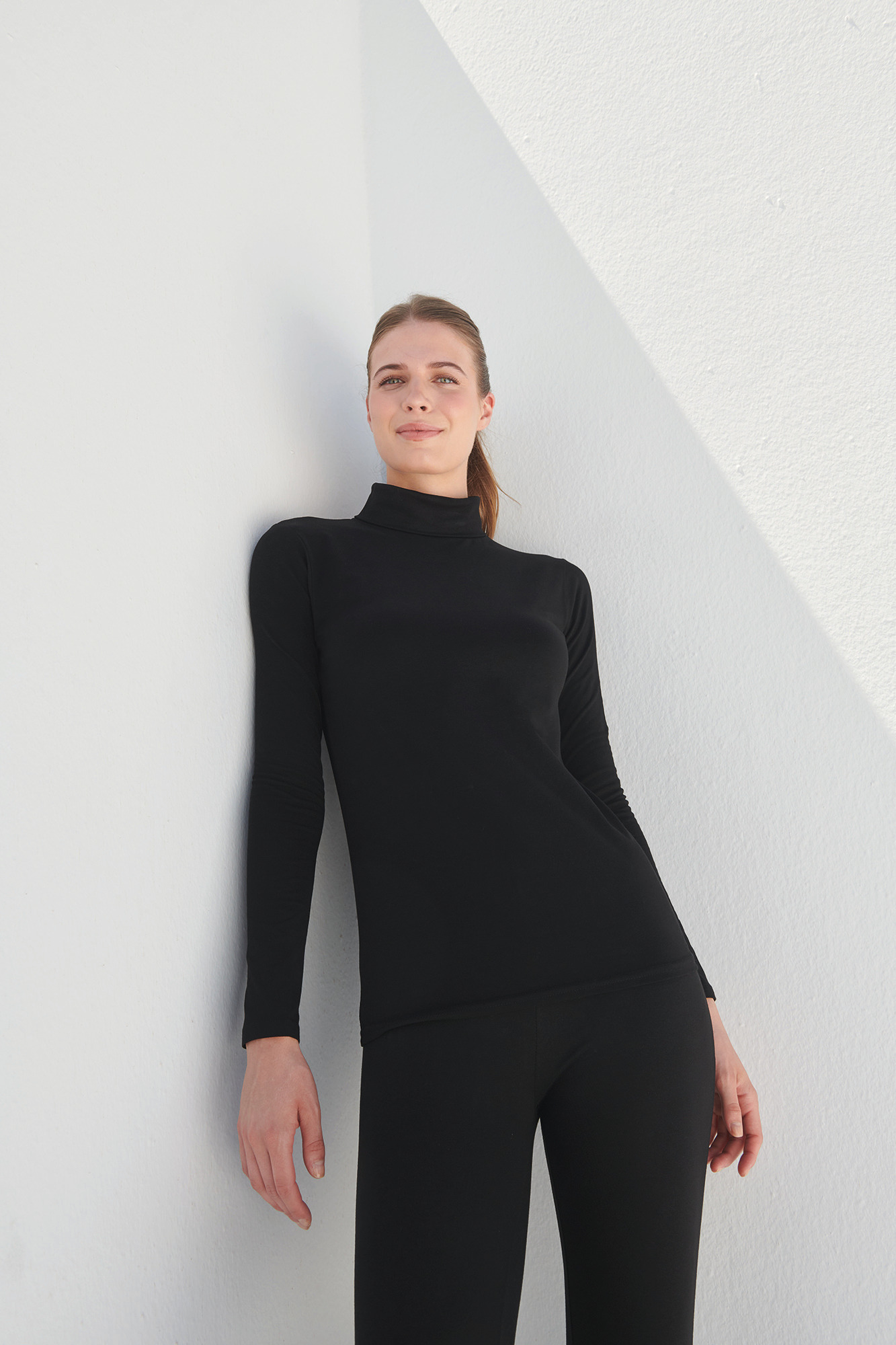 Camiseta Feel Good cuello vuelto mujer
