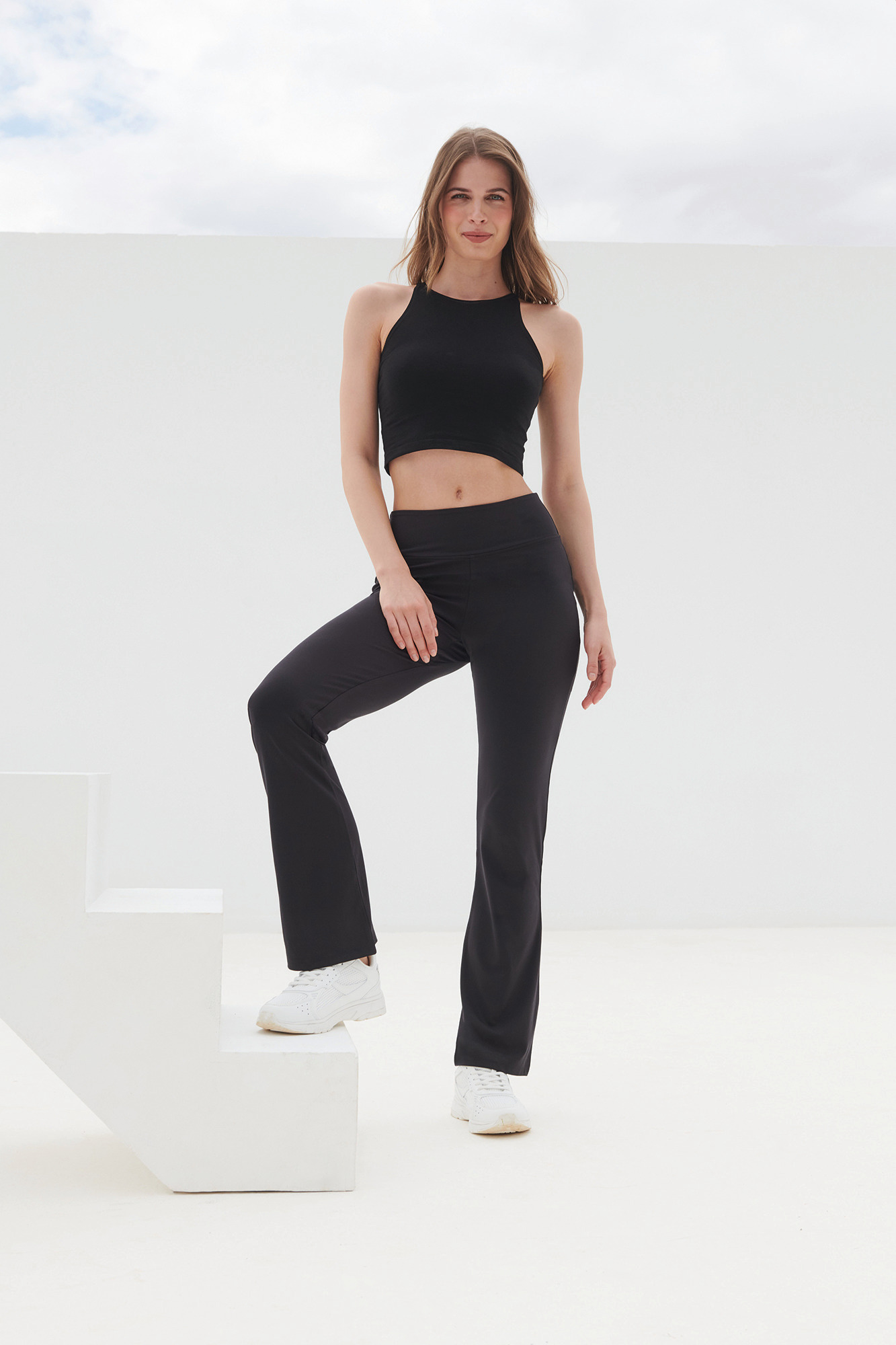 Leggings acampanados mujer