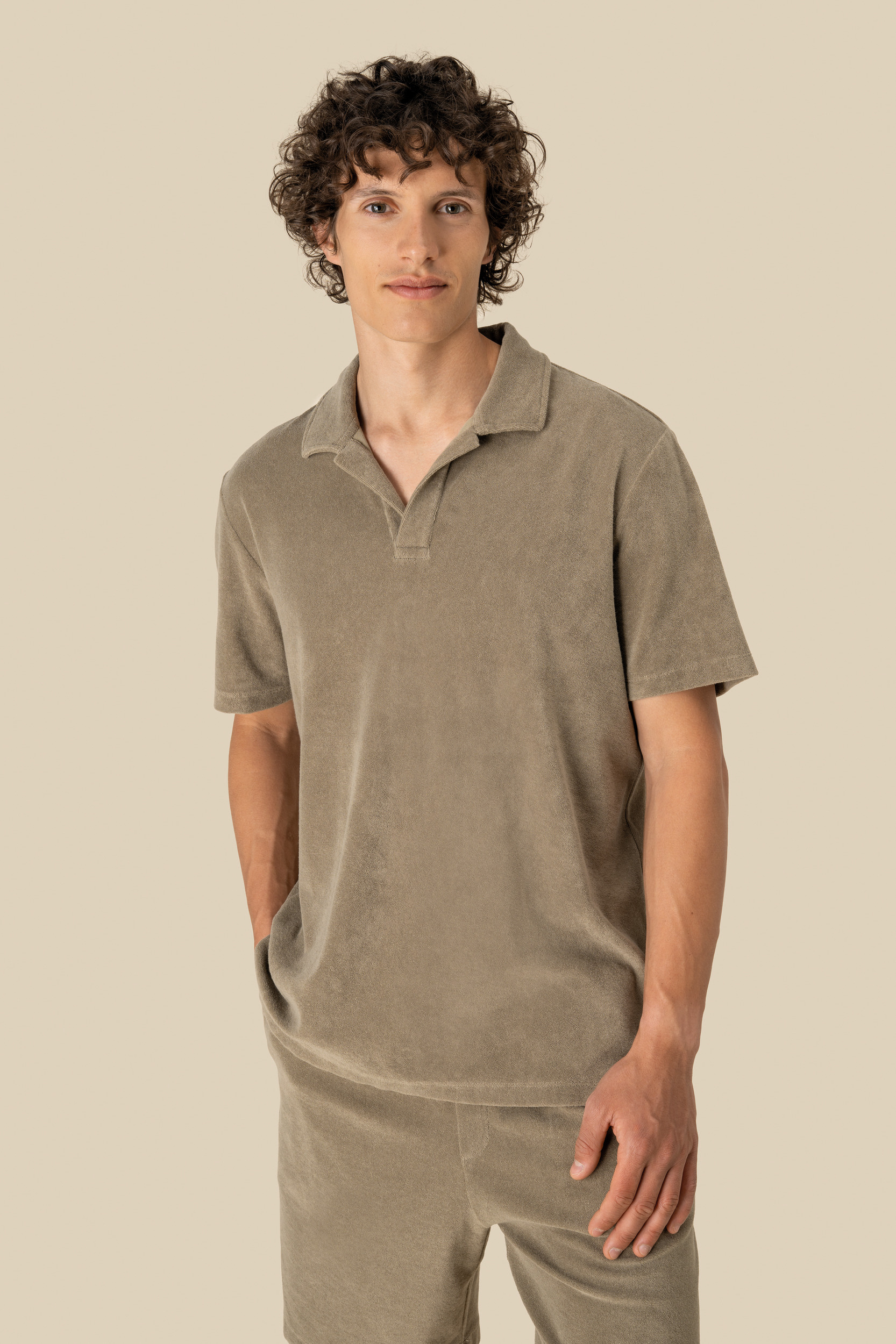 Polo ecorresponsable de rizo hombre