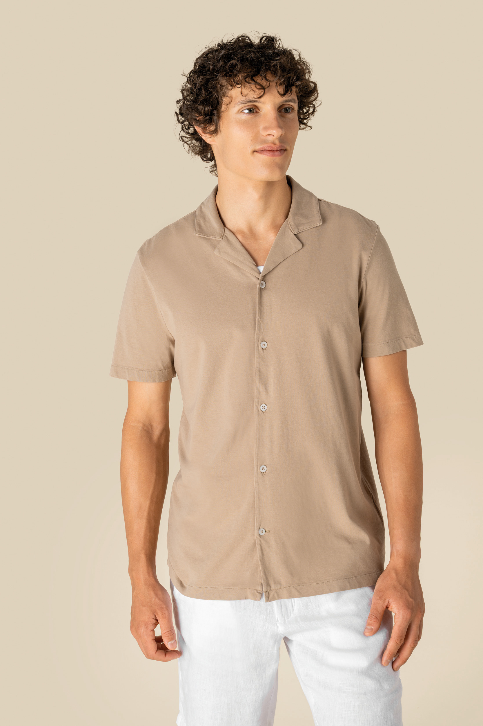 Camisa ecorresponsable efecto lavado de punto jersey manga corta con cuello bowling hombre