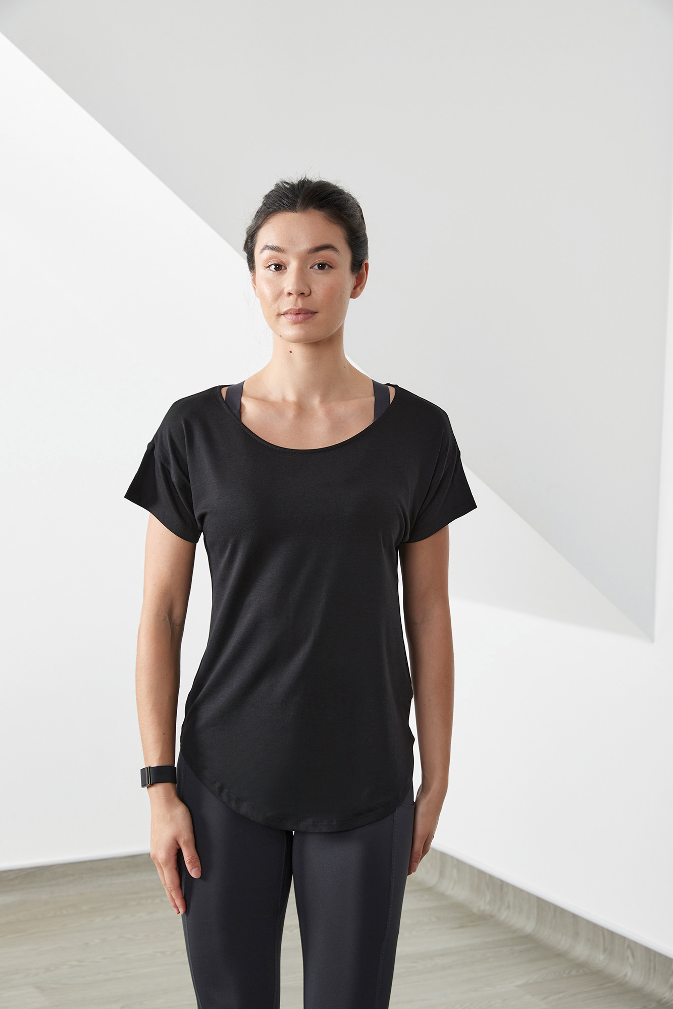 Camiseta scoop neck mujer